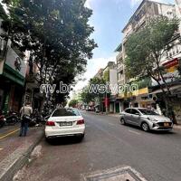 Bán gấp nhà Quận 1, Cách chợ và ga metro Bến Thành 50m, DT 66.5m2 đất, 3 tầng, 45 tỷ