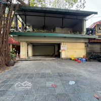 Hiếm, Cho Thuê Nhà Lô Góc Phố Tô Hiệu 160M2 X 3 Tầng, Mặt Tiền 35M, Riêng Biệt, Giá 250 Triệu/Tháng