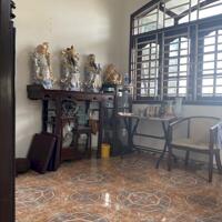 CHÍNH CHỦ CẦN BÁN GẤP NHÀ BIỆT THỰ CĂN GÓC 2 MT ĐƯỜNG LỚN Q11.