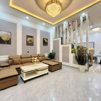 Nhà Đẹp Phố Chùa Láng, Lô Góc Thoáng Sáng, Mặt Ngõ Thông Kinh Doanh, Cách Ô Tô 45M,Diện Tích38M2 * 5T