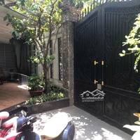 Bán Biệt Thự Tân Phong Quận 7, Thiết Kế 3 Tầng, 194M2 6 Phòng Ngủngang 17M Chỉ 38 Tỷ