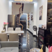 Chợ Khâm Thiên, Đống Đa.diện Tích25/28M2 X 4 Tầng,Mặt Tiền3M, Giá Bán 4,9 Tỷ. Ngõ Nông, Kinh Doanh.