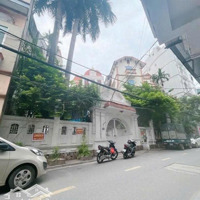 Biệt Thự Mặt Phố Hoa Bằng 320M²,Mặt Tiền13M Đẳng Cấp, Kinh Doanh Đỉnh, Giá Chỉ 79.5 Tỷ