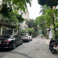 Bán Nhà Phạm Tuấn Tài, Phân Lô Toàn Tướng Tá, Giá Cực Tốt, 61M2 Ô Tô Tránh Chỉ 16.8Tỷ