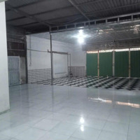 Cho Thuê Kho 240M2 Giá Bán 10 Triệu, Nền Gạch Men, Đường Xe Tải Gần Kcn Vĩnh Lộc A Bc