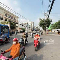 Bán Nhàmặt Tiềncăn Góc Phạm Văn Đồng, P11 Bình Thạnh -Diện Tích16,5X9.5M, Gần Ngã 4 Phan Văn Trị - Nhà Cấp 4
