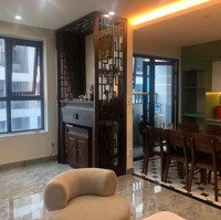 Bán Gấp Căn Hộ 3 Phòng Ngủ Tầng Trung, Căn Góc Tại Chung Cư Valencia Garden, Kđt Việt Hưng, Long Biên.