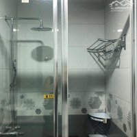 Bán Gấp Căn Hộ 3 Phòng Ngủ Tầng Trung, Căn Góc Tại Chung Cư Valencia Garden, Kđt Việt Hưng, Long Biên.