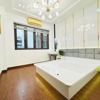 Hoa Bằng, Cầu Giấy.diện Tích30/34M2 X 6 Tầng,Mặt Tiền3,4M, Giá Nhỉnh 8 Tỷ. Ô Tô Đỗ Cửa, 5M Ra Phố.