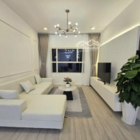 Cho Thuê Sunrise City Q7 2 Phòng Ngủ 99M2