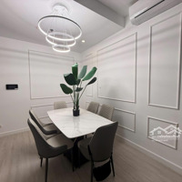 Cho Thuê Sunrise City Q7 2 Phòng Ngủ 99M2