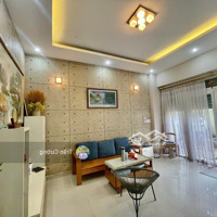 Giảm 1Tỷ, Gấp Bán Căn Góc Hiếm Mặt Tiền Đ.ngô Quyền 3 Tầng - Ngang 8.3M, Sau Vincom Lê Văn Việt