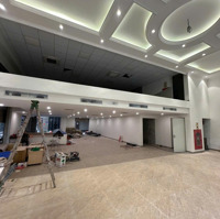 Cho Thuê Văn Phòng - Mbkd Tại Vũ Ngọc Phan, Đống Đa, Hà Nội, Giá Cực Đẹp Diện Tích 200M2