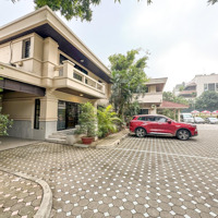 Cho Thuê Biệt Thự Bể Bơi Phố Tây Hồ 80 Triệuiêu, Tây Hồ Hà Nội.