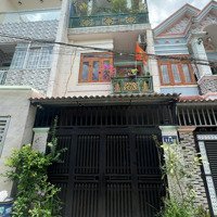 Bán Nhà 1 Trệt 2 Lầu Gần Cụm Trường Học Dĩ An, Vị Trí Đắc Địa - Nhiều Tiện Ích