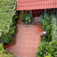Bán Biệt Thự Xuân Diệu : 200M2 - 2 Mặt Tiền 10M - Oto Ra Vào Rộng - Chính Chủ.