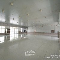 Bán Gấp Kho Xưởng Kcn Đức Hòa Long An, Tổng Diện Tích: 10.000M2, Xây Dựng: 8.000M2