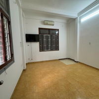 Nhà Căn Góc 2Mặt Tiềnhẻm Thông Xe Tải 6M, Hoàng Hoa Thám 3 Tầng, 4X14,5M, Cạnh Nhà Ga T3