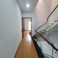 Chính Chủ Cần Bán Gấp Căn Nhà Phố Melosa Garden Full Nội Thất Giá Bán 8.3 Tỷ Hướng Đông Nam Giá Tốt