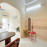 Chính Chủ Cho Thuê Căn Hộ Tách Bếp, Ban Công Ngay Nguyễn Xí, Giáp Phạm Văn Đồng