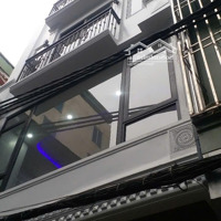 Cho Thuê Nhà Liền Kề Trung Yên- Trung Kính, 75M2, 5.5 Tầng, Thang Máy, Giá Bán 40 Triệu/Tháng.