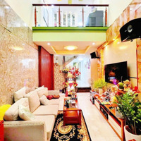 Chỉ Còn 6Tỷ5- Nhà Cực Đẹp Quận 4 - Hẻm Thẳng Khu Đường Số - Trả Là Bán