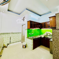 Quận 6 - Nhà Phạm Văn Chí, Phường 8, Nhà Lô 3 Tầng Diện Tích Vuông Vức, Hẻm Xe Hơi Tới Cửa, Hẻm Đẹp