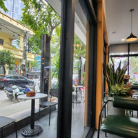 Cần Bán Siêu Biệt Thự Mặt Phố - Dòng Tiền Lô Góc,Diện Tích200M2, 4 Tầng,Mặt Tiền27M, Giá 5X Tỷ