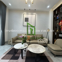 Nhà Mới Xây 4 Tầng - Nội Thất Cao Cấp - Ngay Biển Phạm Văn Đồng (Hàng Hiếm)