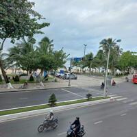 Bán nhà 3 mặt tiền Phạm Văn Đồng – Vị trí kim cương đối diện biển Nha Trang