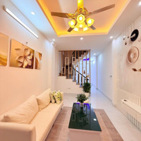 Bán Nhà Phố Lĩnh Nam , Nhà Dân Tự Xây Đẹp Long Lanh - Ô Tô Nhỏ Tới Cổng , Giá Nhỉnh 5 Tỷ