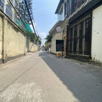 Nhàhẽm Xe Hơi68M2 Ngang 7.5M 4Tầng 4 Phòng Ngủshr Hoàn Công Đủ Giá Bán 6,68Tỷ Liên Hệ: 0949351891 Mr Toan