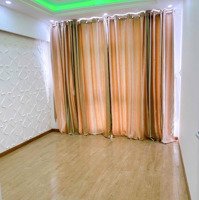 Bán Nhà Mặt Tiền Vĩnh Khánh Phố Tây Ẩm Thực Kinh Doanh Sầm Uất