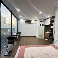 Mặt Phố Minh Khai- HBT- 30m2^7 Tầng^ Thang Máy^MT 6.3m^ Vỉa Hè 4m- 20 Tỷ