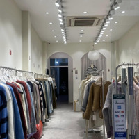 Cho Thuê Tầng 1 Nhà 93A Đội Cấn Sử Dụng 40M2 Mặt Tiền 4M Giá Bán 17,5 Triệu Vỉa Hè Rộng Gần Lăng Bác