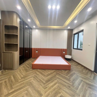 Còn 1 Căn Duy Nhất
Bán Nhà Phố Trạm 45M 6 Tầng Thang Máy- Ô Tô Để Gara Nội Thất Xịn Giá 11