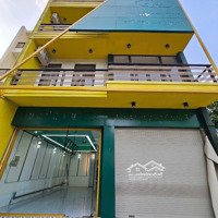 Cho Thuê Toà Nhà Văn Phòng 8X24M, 1 Trệt 2 Lầu + Sân Thượng