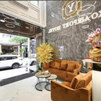 Hot: Bán Khách Sạn 3 Sao Mặt Tiền Yên Thế 8X20M, 6 Tầng Gồm 25P Có Thang Máy. Thu Nét 115 Triệu/Th