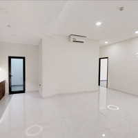 Cho Thuê Căn 3 Phòng Ngủ2Wc- 117M2 Nội Thất Cao Cấp, Nhà Mới, View Đẹp, Giá Thuê 22 Triệuiệu/Th- Celadon City