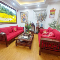 Có 102 - Ô Tô Đỗ Cổng, 7 Ngủ, Chỉ 8.1 Tỷ Nhà 5T Quan Hoa, Cầu Giấy, Thu 25 Triệu/Tháng