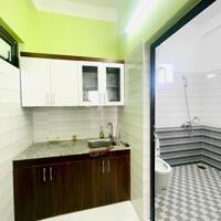 Cho thuê căn hộ giá rẻ phố Tây văn Cao