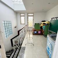 Bán nhà hẻm xe hơi 4 tầng, 4x15, 4PN Đ.Thành Thái, Quận 10 giá 11,5 tỷ