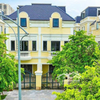 Bán Lô Biệt Thự Rộng 132M2, Có Hầm Rộng 90M2, Hướng Đông Nam, Mát Mẻ, Thoáng, Gần Đường Ra 3.5