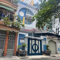 Nhàhẽm Xe Hơi10M Tô Hiến Thành P12 Q10 (6,5*28M) 1 Trệt 3 Lầu Sân Thượng. Giá Bán 65 Triệu/Tháng.