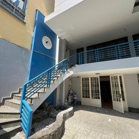 Nhàhẽm Xe Hơi10M Tô Hiến Thành P12 Q10 (6,5*28M) 1 Trệt 3 Lầu Sân Thượng. Giá Bán 65 Triệu/Tháng.