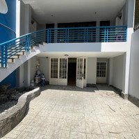 Nhàhẽm Xe Hơi10M Tô Hiến Thành P12 Q10 (6,5*28M) 1 Trệt 3 Lầu Sân Thượng. Giá Bán 65 Triệu/Tháng.