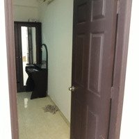 Chung Cư Số 1 Tôn Thất Thuyết, Phường 1, Quận 4