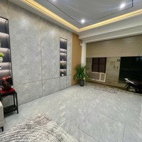 Siêu Phẩm - 7 Tầng Thang Máy - Full Nội Thất Cao Cấp - Gần Ôtô Tránh