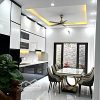 Phân Lô 5 Tầng Thang Máy Ô Tô Vào Nhàdiện Tíchrộng Nội Thất Đẹp, Giá Cực Tốt Trung Tâm Quận Hai Bà Trưng