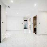 Căn Góc 2 Phòng Ngủduy Nhất, View Ôm Trọn Hồ Bơi Chỉ 3,7Tỷ Tặng Gói Hoàn Thiện 500 Triệu ,Thanh Toán Giãn